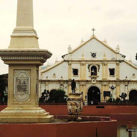 Zen Rooms Cordillera Family Vigan Exterior foto